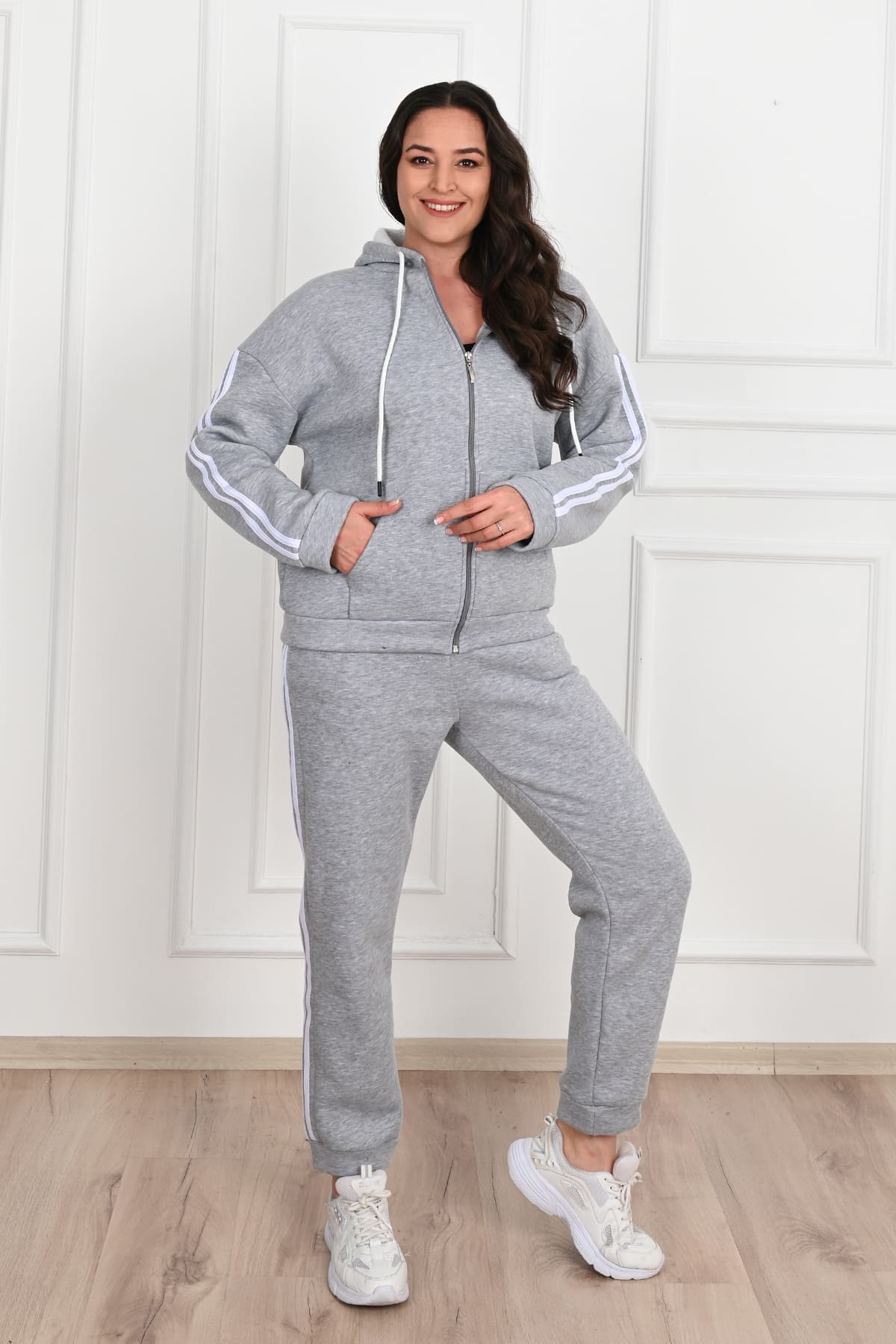 Női plus size bélelt melegítőruha 3550-23