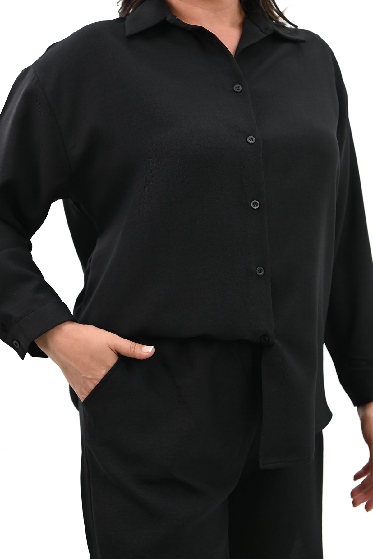 Női plus size rövidnadrág inggel 8121 -24