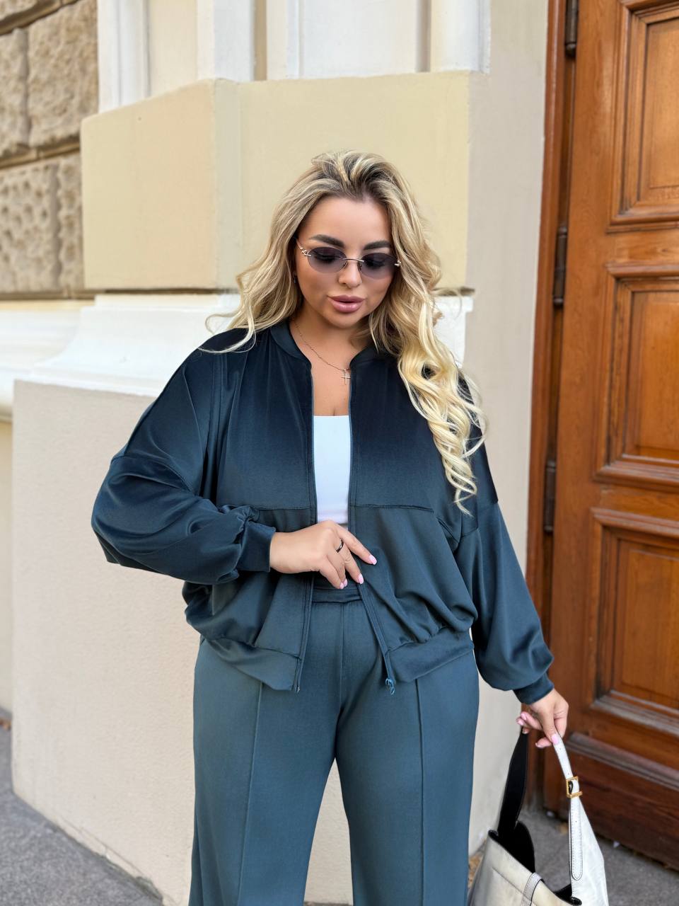 Női plus size bársony melegítő 8072