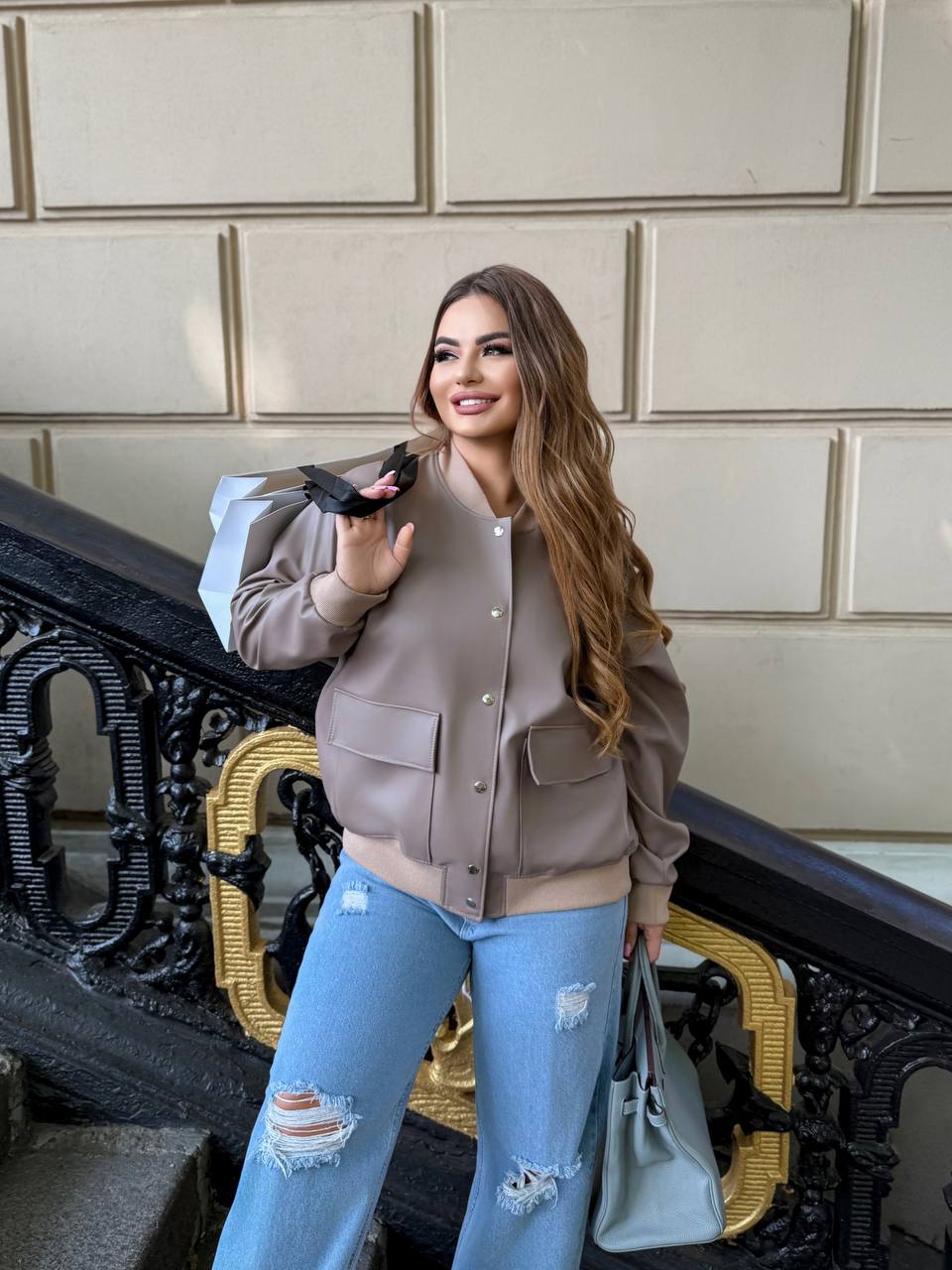 Jachete damă mărimi mari