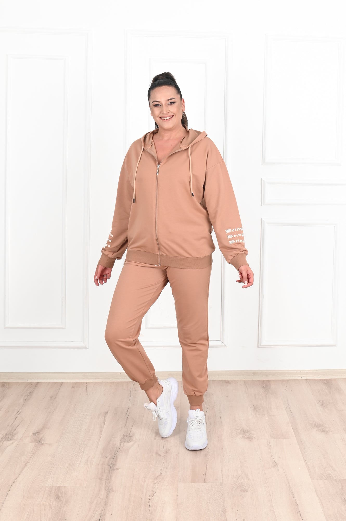 Női melegítőruha plus size Extra 3458-23