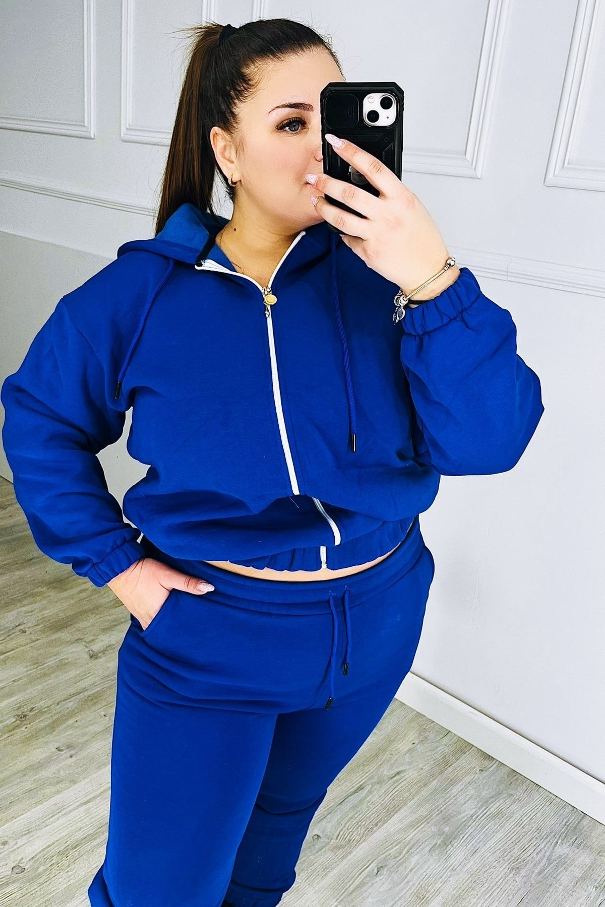 Női plus size bélelt cipzáras melegítőruha fehér 3557-23