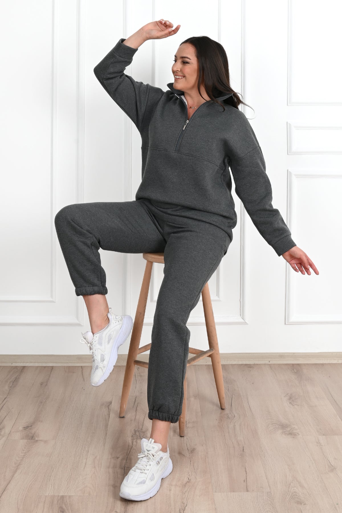 Női melegítőruha plus size bélelt, egyszínű 3578-23