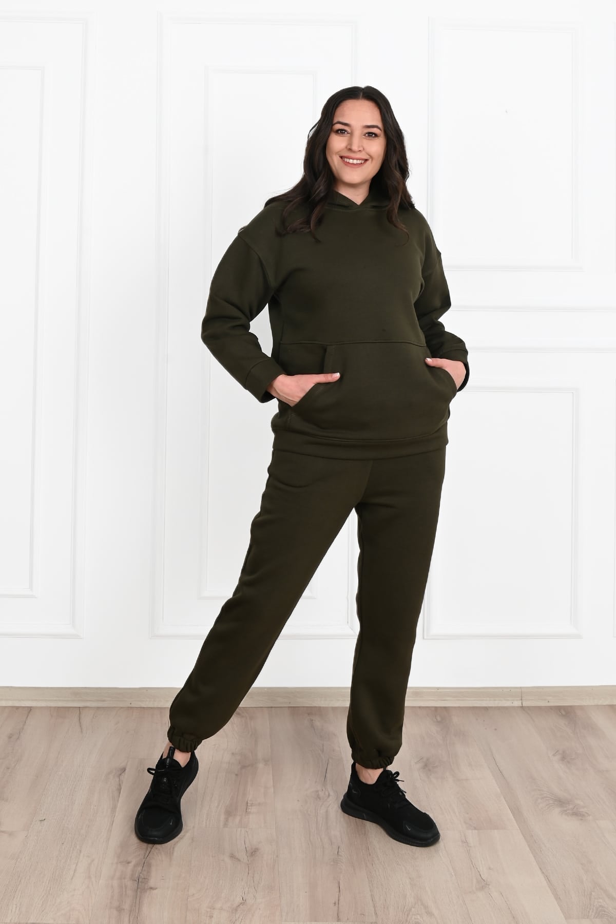 Női melegítőruha plus size bélelt, egyszínű 3602-23
