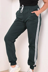 Pantalon dama marimi mari de trening 2 dungi 6008-22
