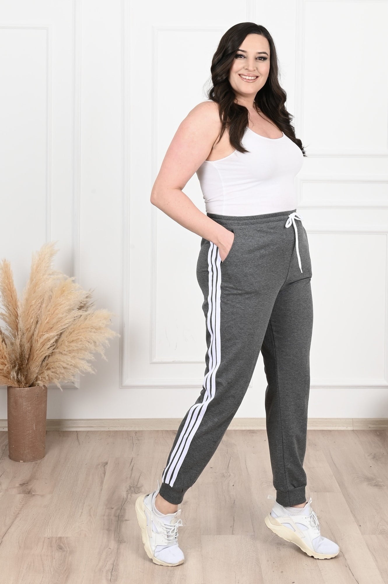 Női plus size melegítőnadrág 6067-22