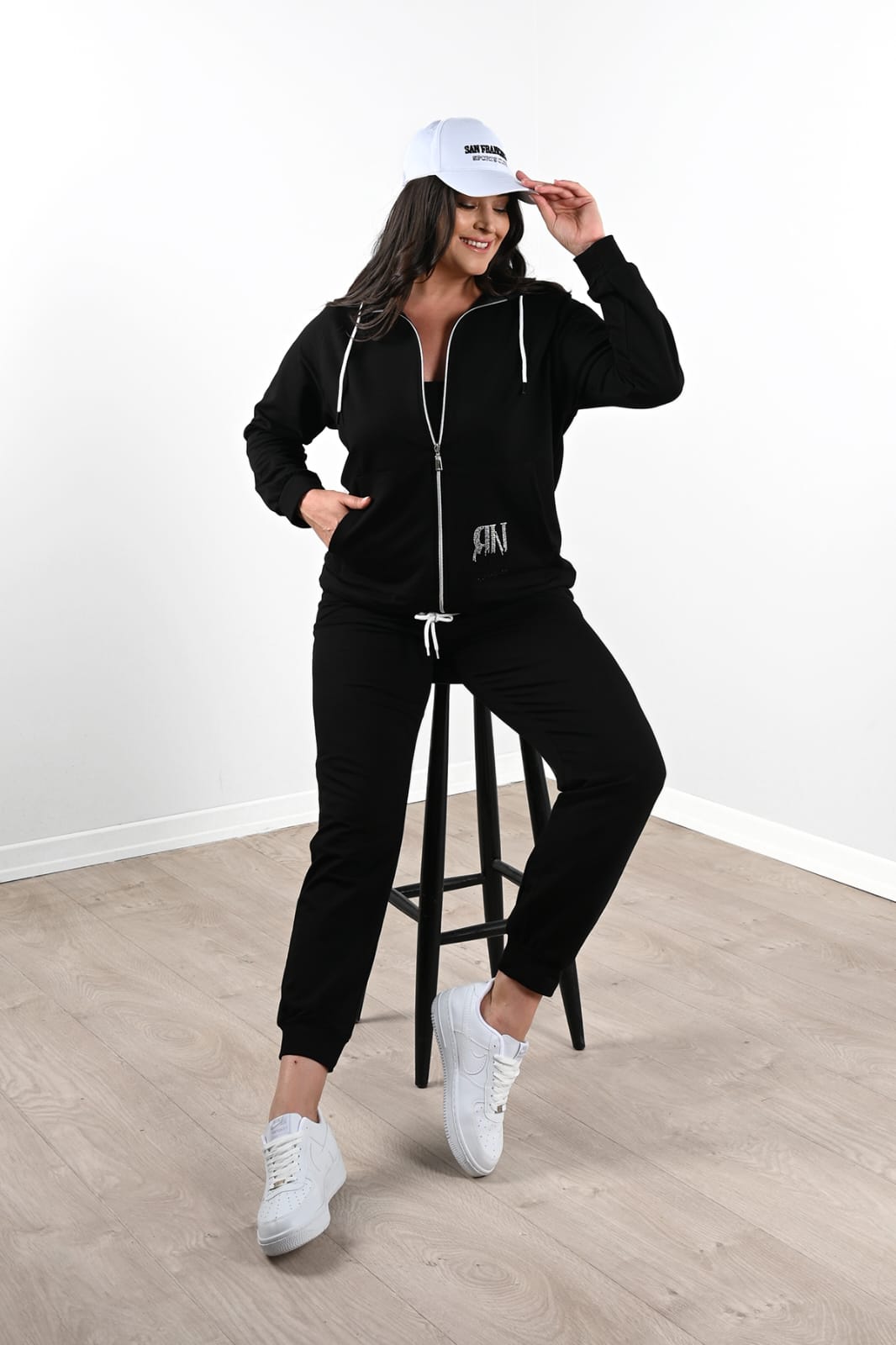 Női melegítőruha plus size 8037