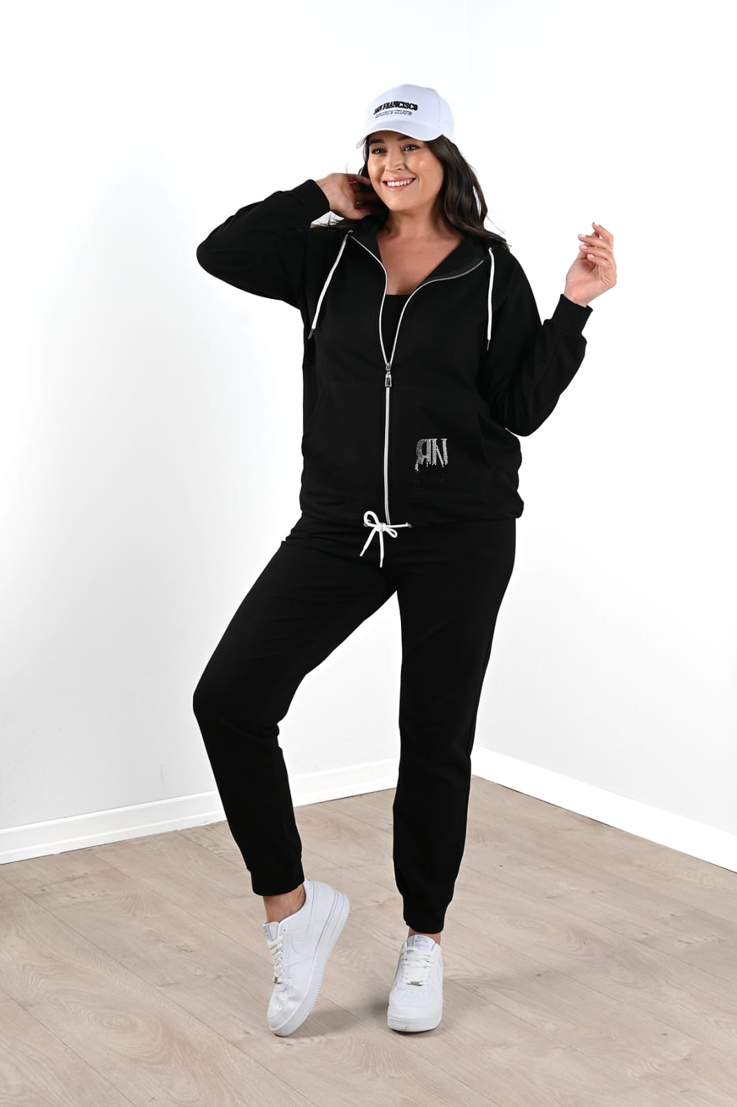 Női melegítőruha plus size 8037