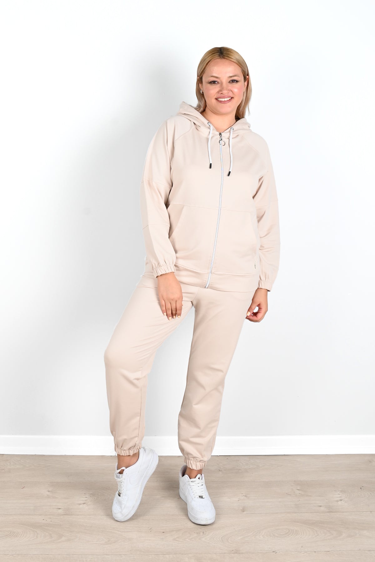 Női melegítőruha, plus size Let-Go 8044-23