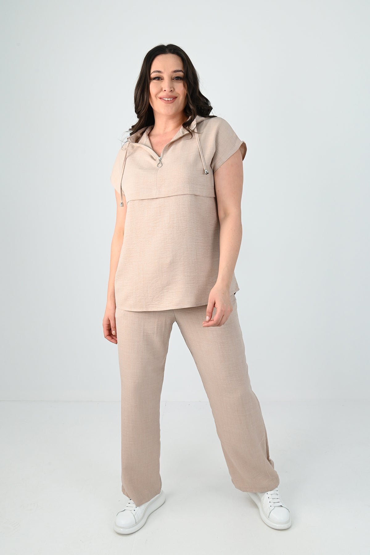 Plus size női kosztüm 8069