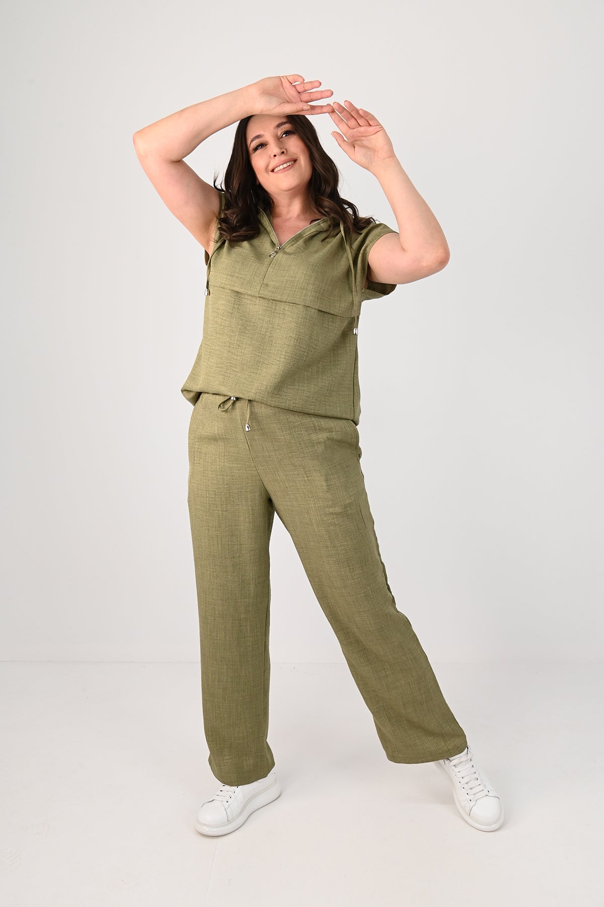 Plus size női kosztüm 8069