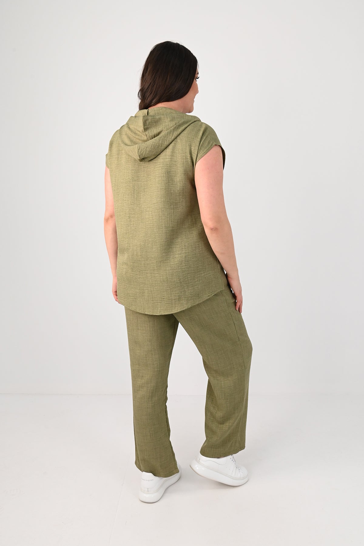 Plus size női kosztüm 8069