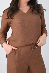 Plus size női kosztüm 8069