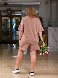 Női rövid kosztüm, plus size 8101