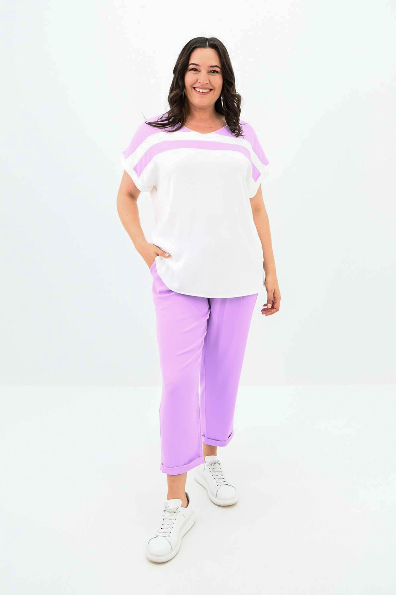 Női plus size kosztüm 8117