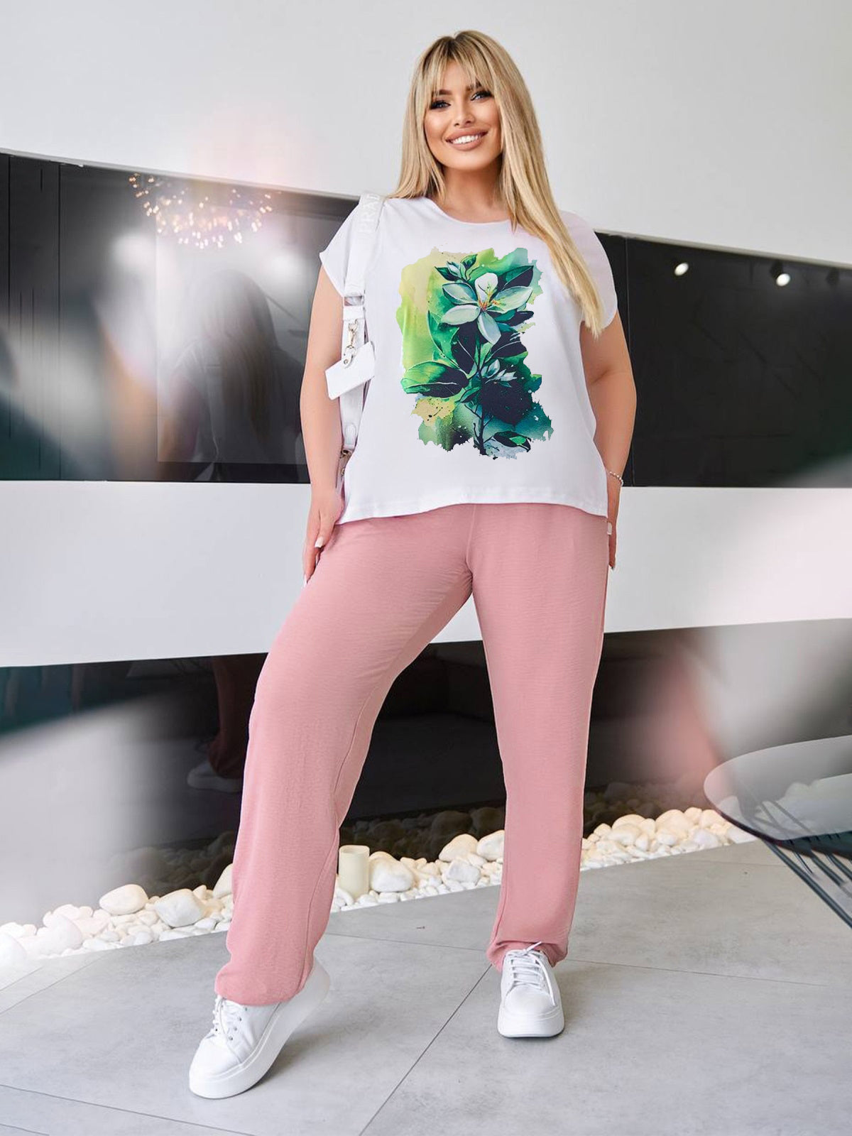 Plus size női kosztüm 8119