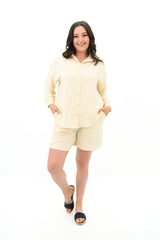 Női plus size rövidnadrág inggel 8121 -24
