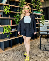 Női plus size rövidnadrág inggel 8121 -24