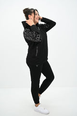 Női plus size melegítő strasszokkal 8129