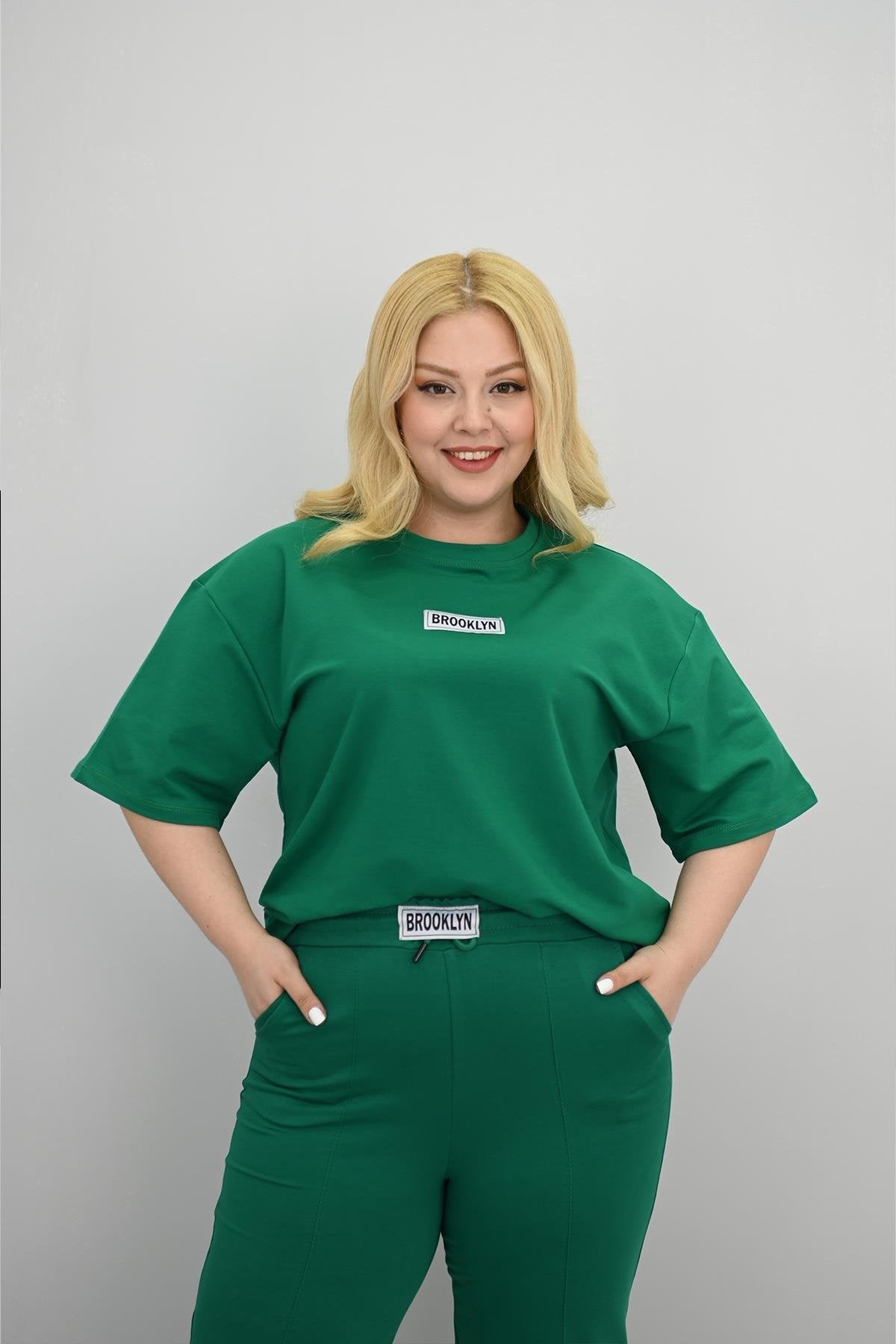 Női melegítőruha plus size 8196