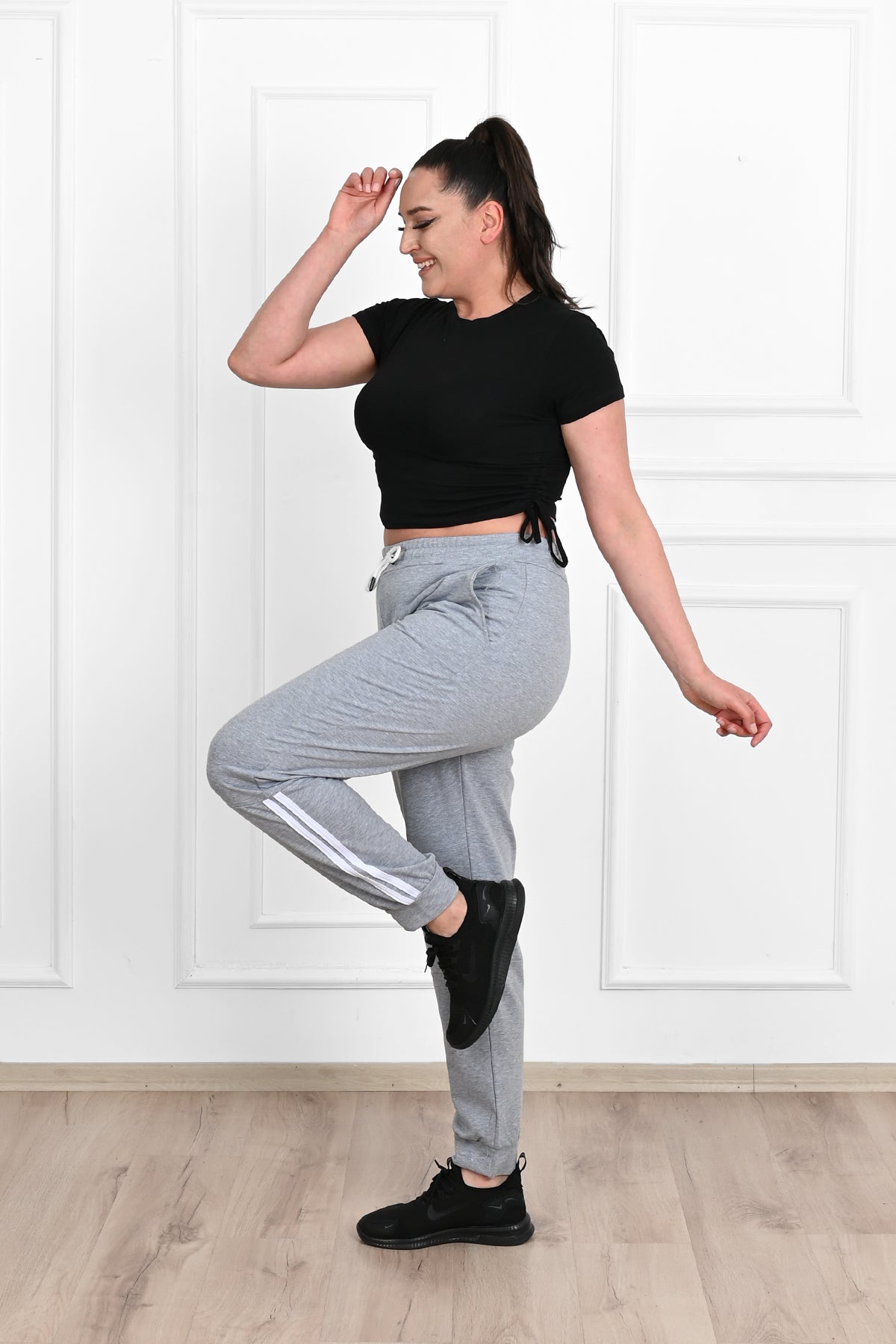 Női plus size csíkos melegítőnadrág 9046