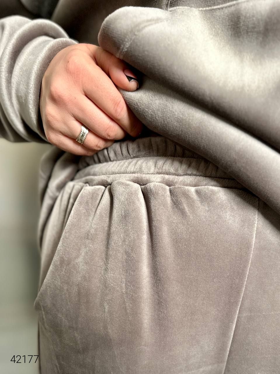 Női plus size bársony melegítő 8072