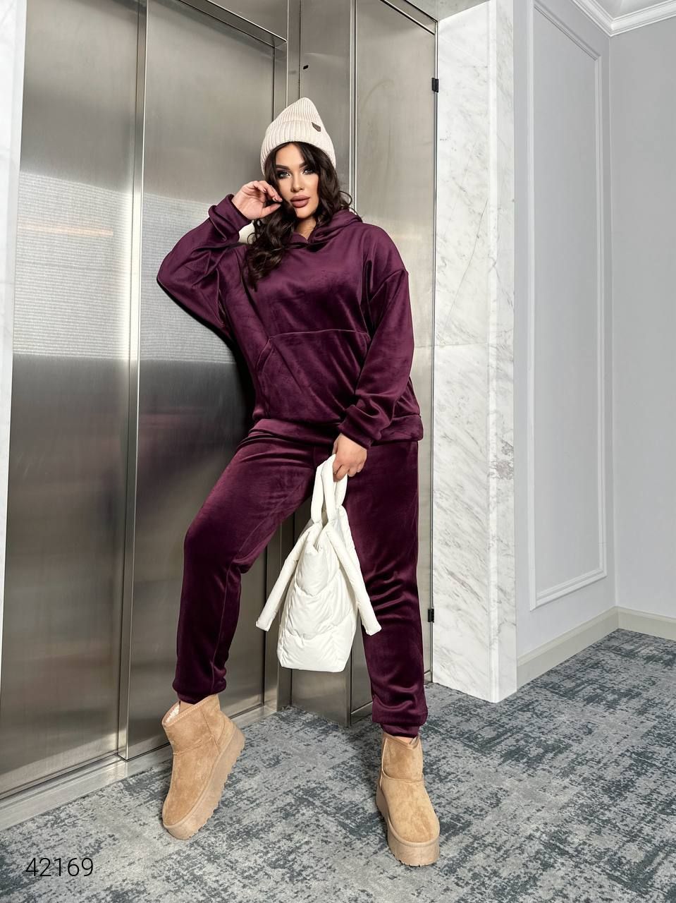 Női plus size bársony melegítő 8072