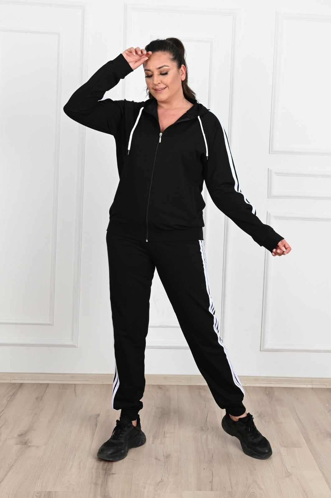 Női plus size csíkos melegítő 8047