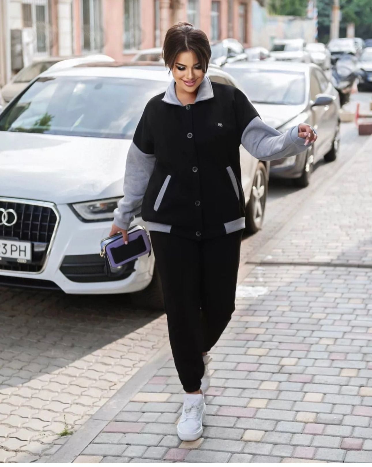 Női plus size melegítő dzsekivel 8034